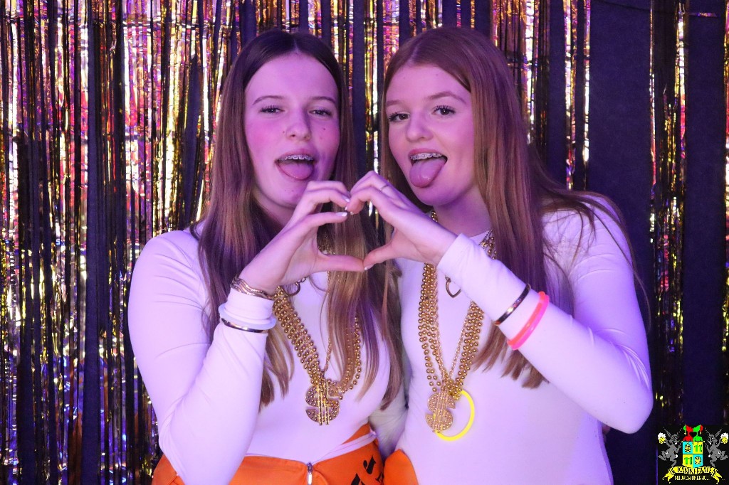 ../Images/Jeugd Opwarmbal Photobooth 156.jpg